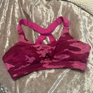 Bombshell sportswear camo bra